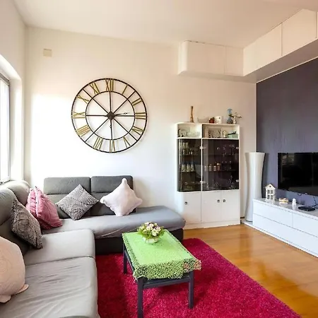 Olavia Rooftop Terrace & Seaview Apartment Split