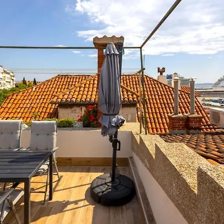 Olavia Rooftop Terrace & Seaview Lejlighed