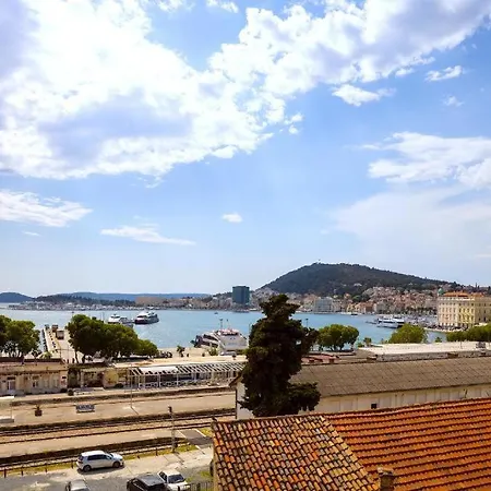 Apartmán Olavia Rooftop Terrace & Seaview Split