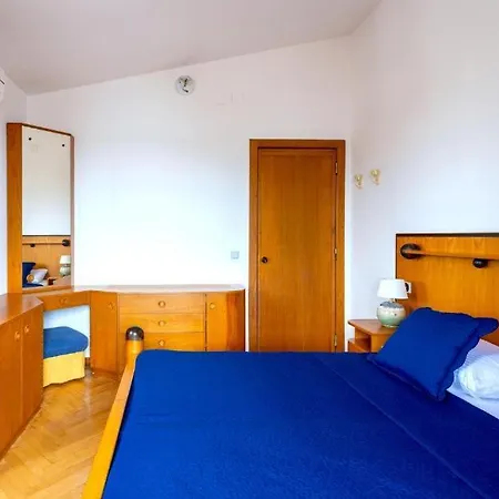Apartment Olavia Rooftop Terrace & Seaview