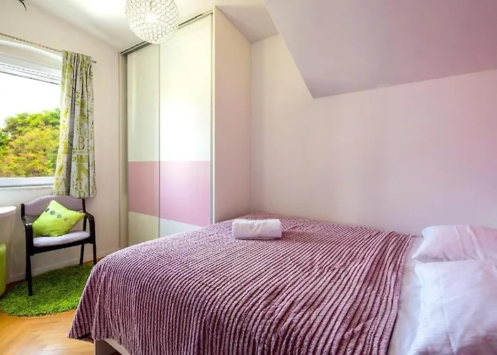 Olavia Rooftop Terrace & Seaview