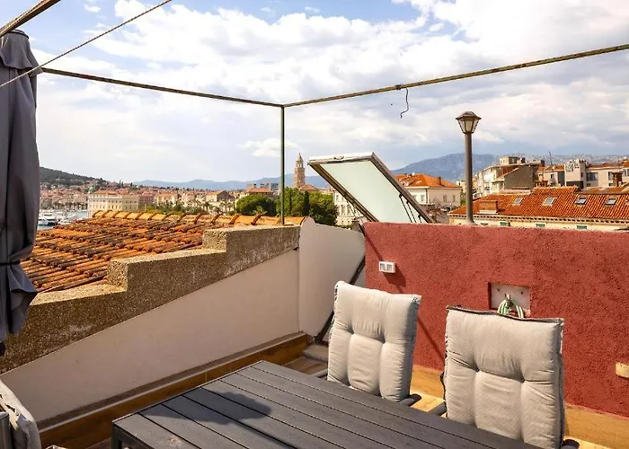 Olavia Rooftop Terrace & Seaview *